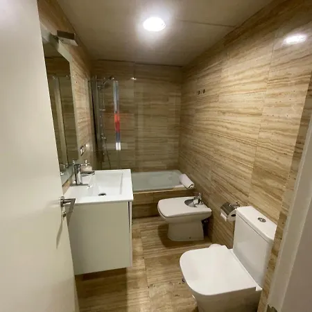 Appartamento Moderno Con Plaza De Garaje En Pleno Centro De *