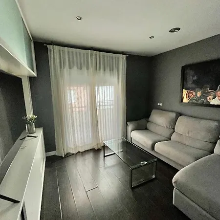 Apartmán Moderno Con Plaza De Garaje En Pleno Centro De Almería