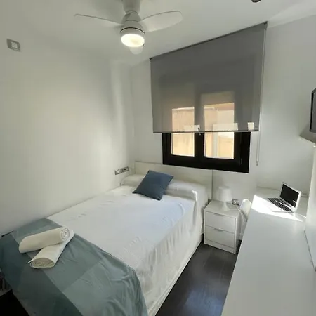 Moderno Con Plaza De Garaje En Pleno Centro De Apartmán